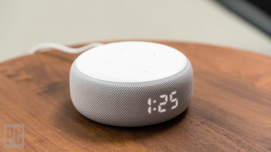 Cómo conectar el Amazon Echo Dot a un altavoz externo