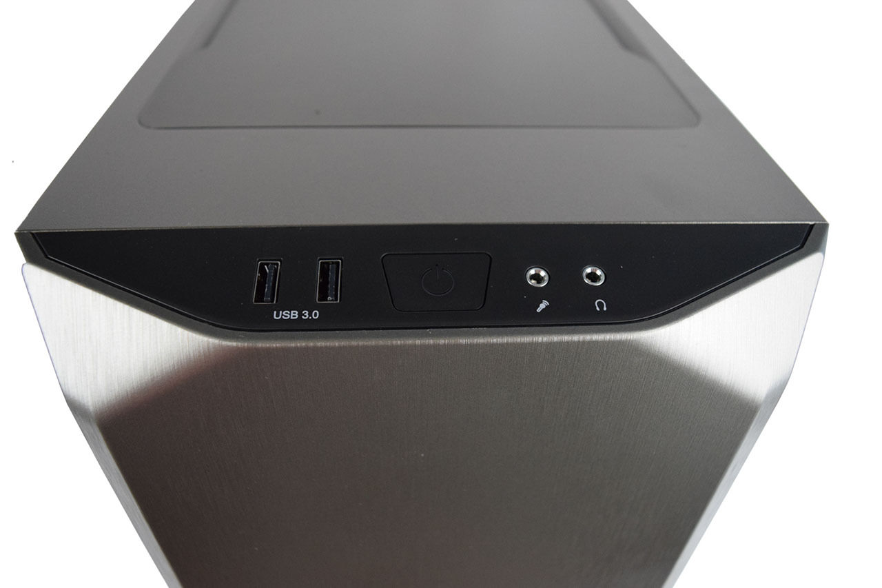 Be Quiet Pure Base 500 (E / S frontal)