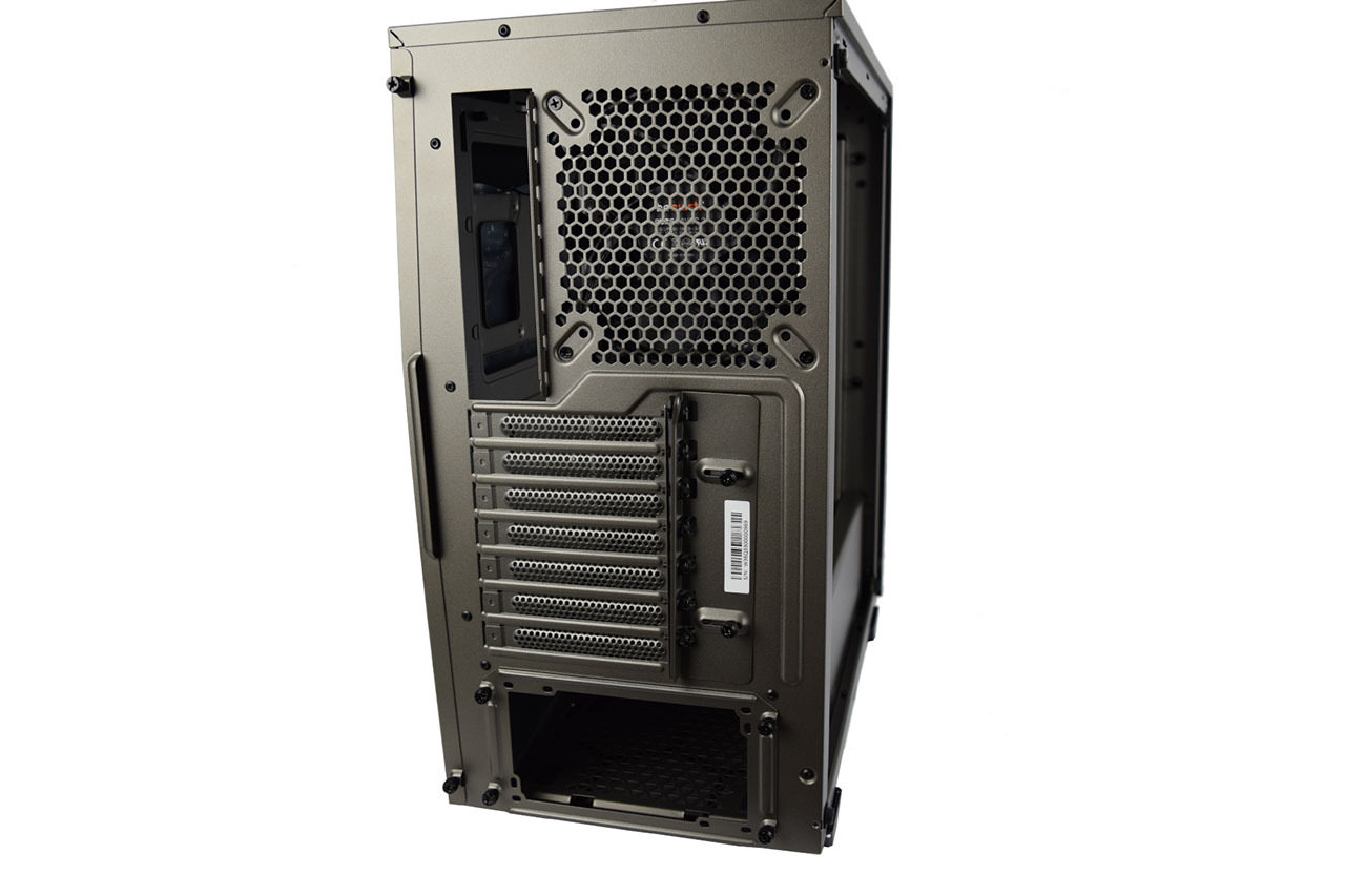 Be Quiet Pure Base 500 (carcasa trasera)