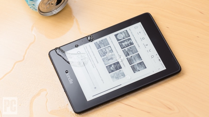 Amazon Kindle Paperwhite (2018) con agua